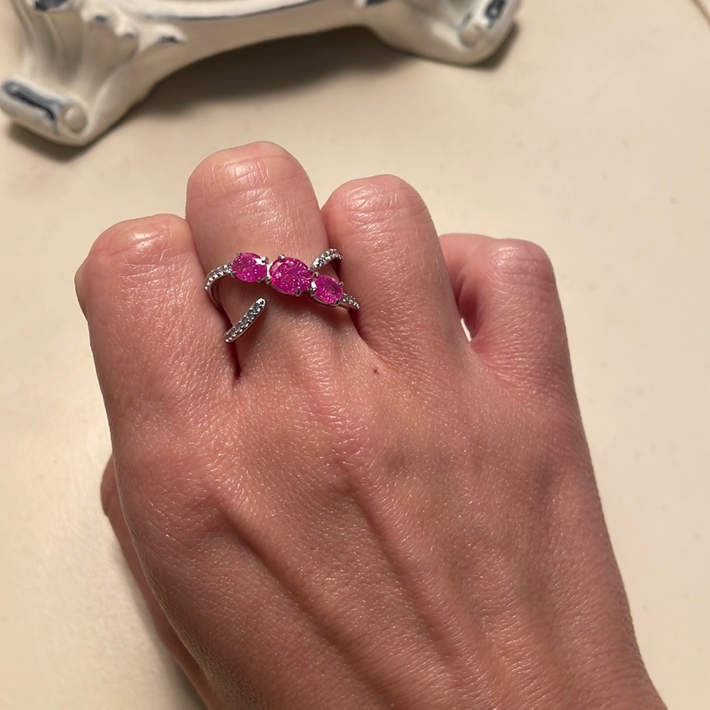 Beautiful silver ring with pink stones